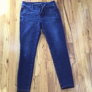 American Eagle high-rise jegging size 4 short dark blue